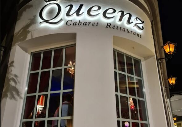 queenzcabaretrestaurant